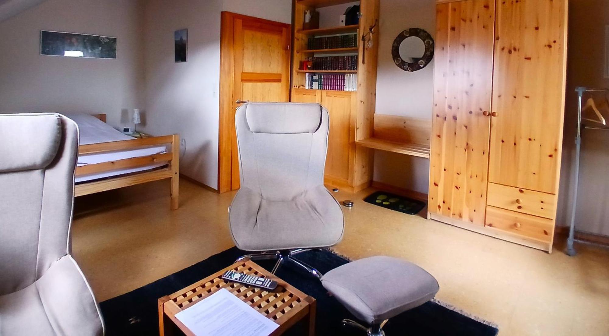 Buedingen-Ferienwohnung Bausch Exteriör bild